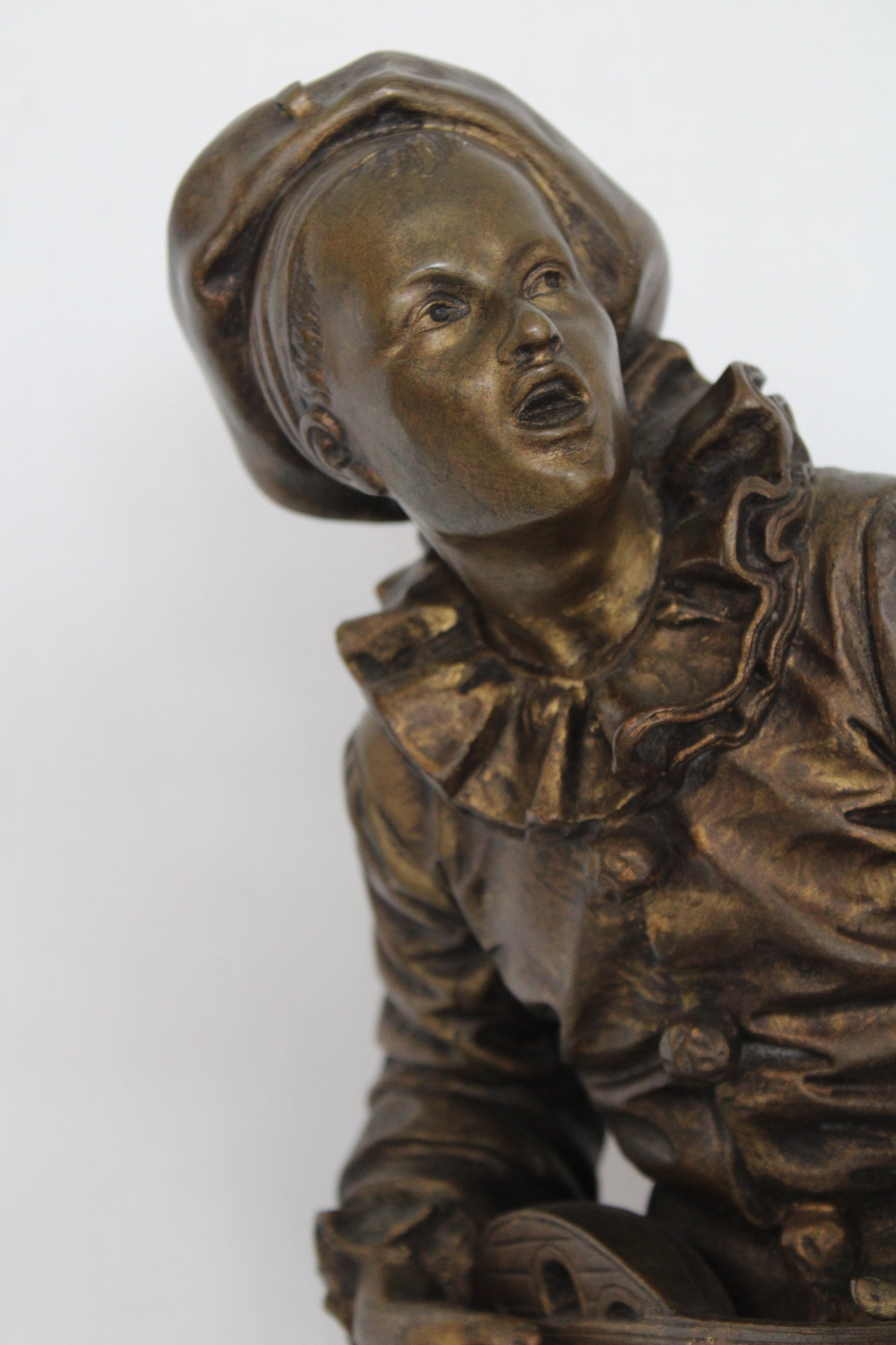 Bronze Sculpture “Au Clair de la Lune” – French Art Nouveau, circa 1900