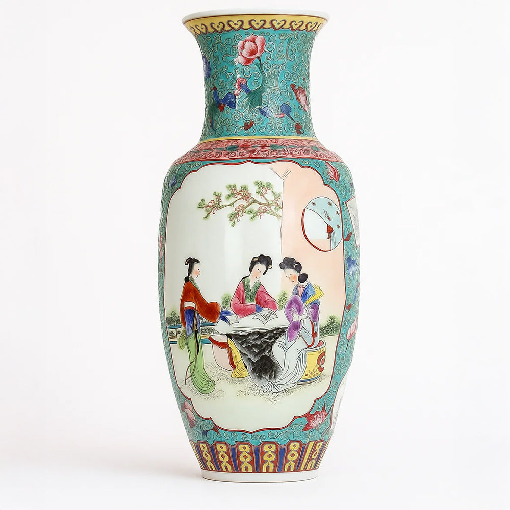 Antique Chinese Porcelain Vase – Famille Rose Decoration, Early 20th Century
